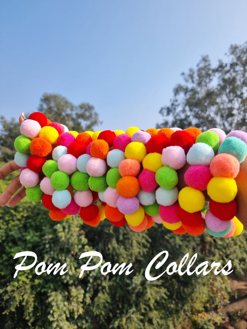 Pom Pom Collars