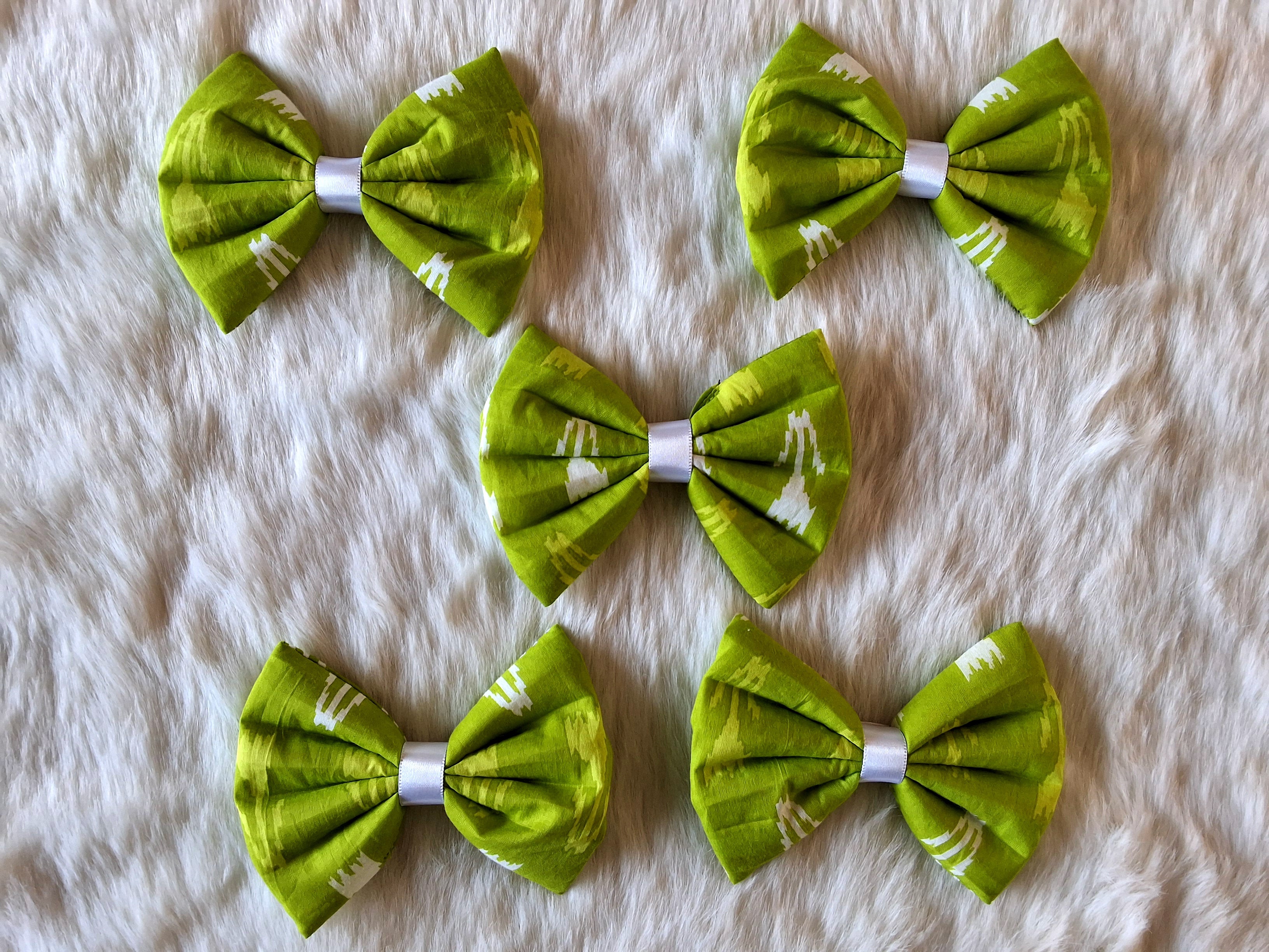 Light Green Bowties- Bundle of 5
