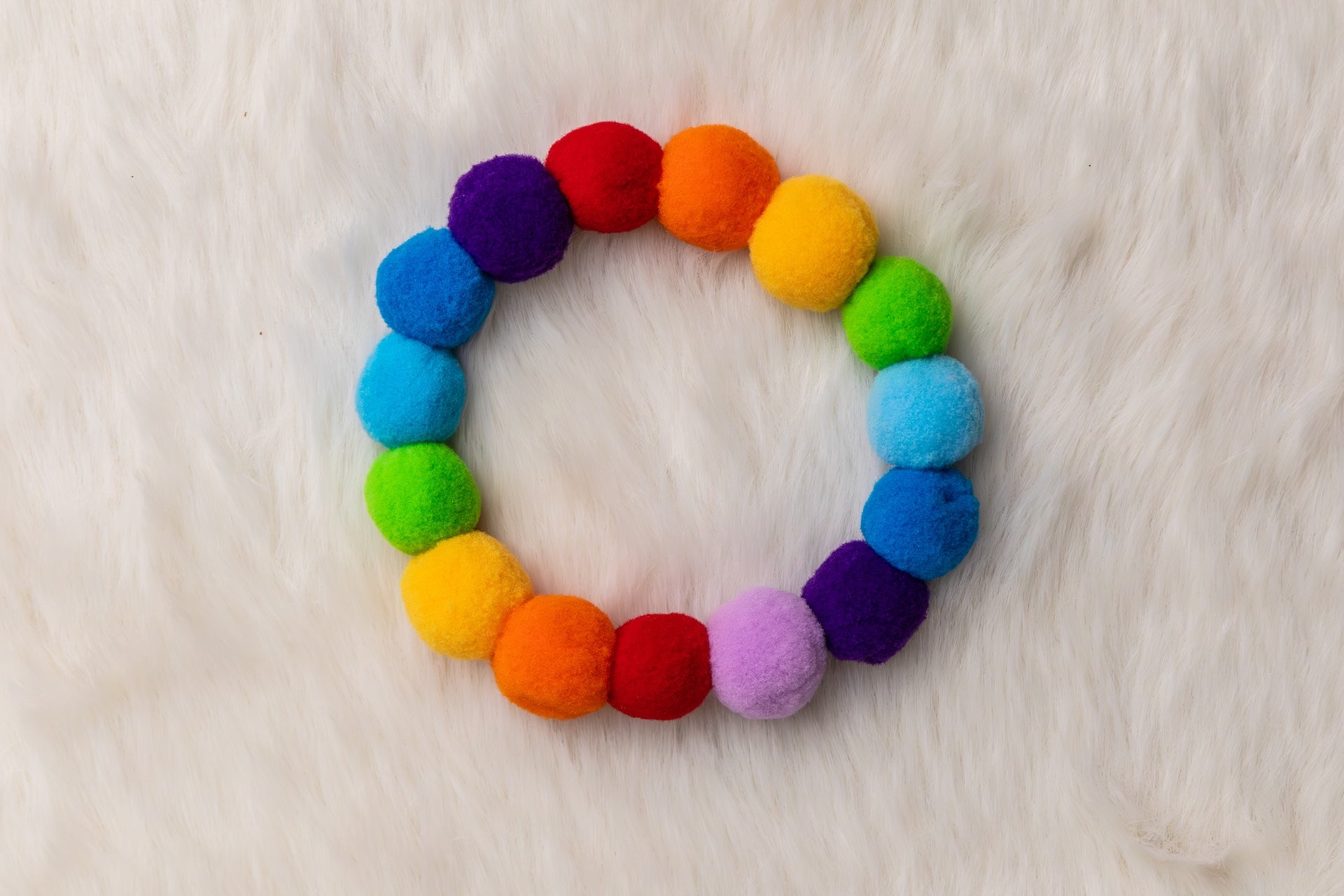 Pom Pom Beaded Collar Rainbow - Bundle of 5