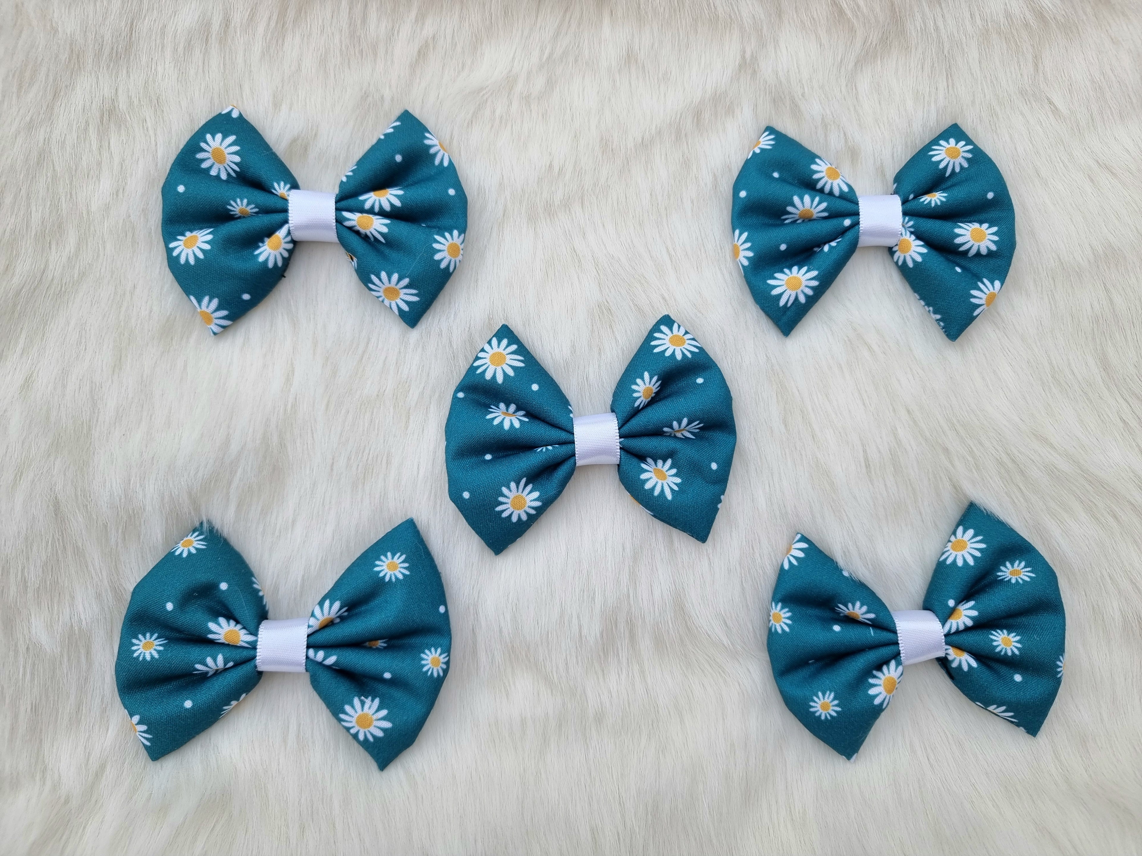 Daisies on Teal Bowties- Bundle of 5